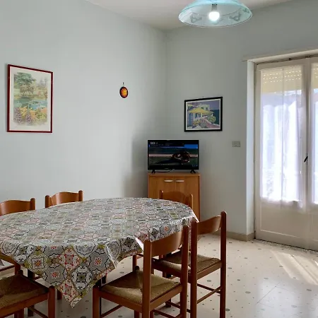 A Scauri - Mare Bandiera Blu Διαμέρισμα *